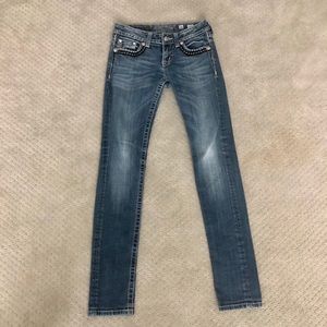 Miss Me skinny jeans